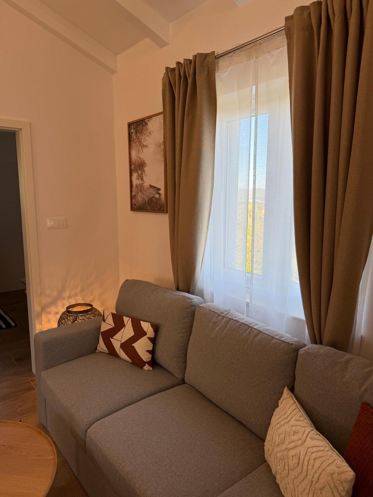Guest House Lena, Nerezine, Mali Losinj Luaran gambar
