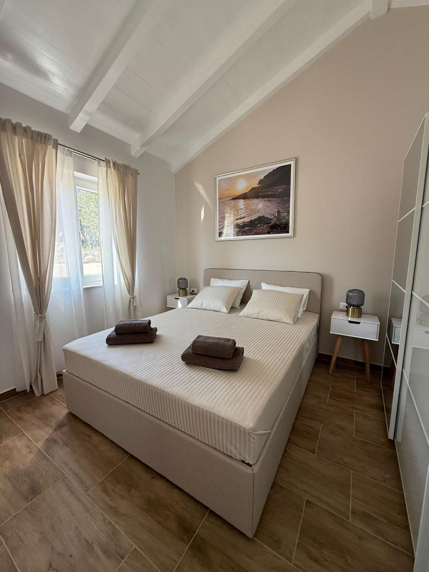 Guest House Lena, Nerezine, Mali Losinj Luaran gambar