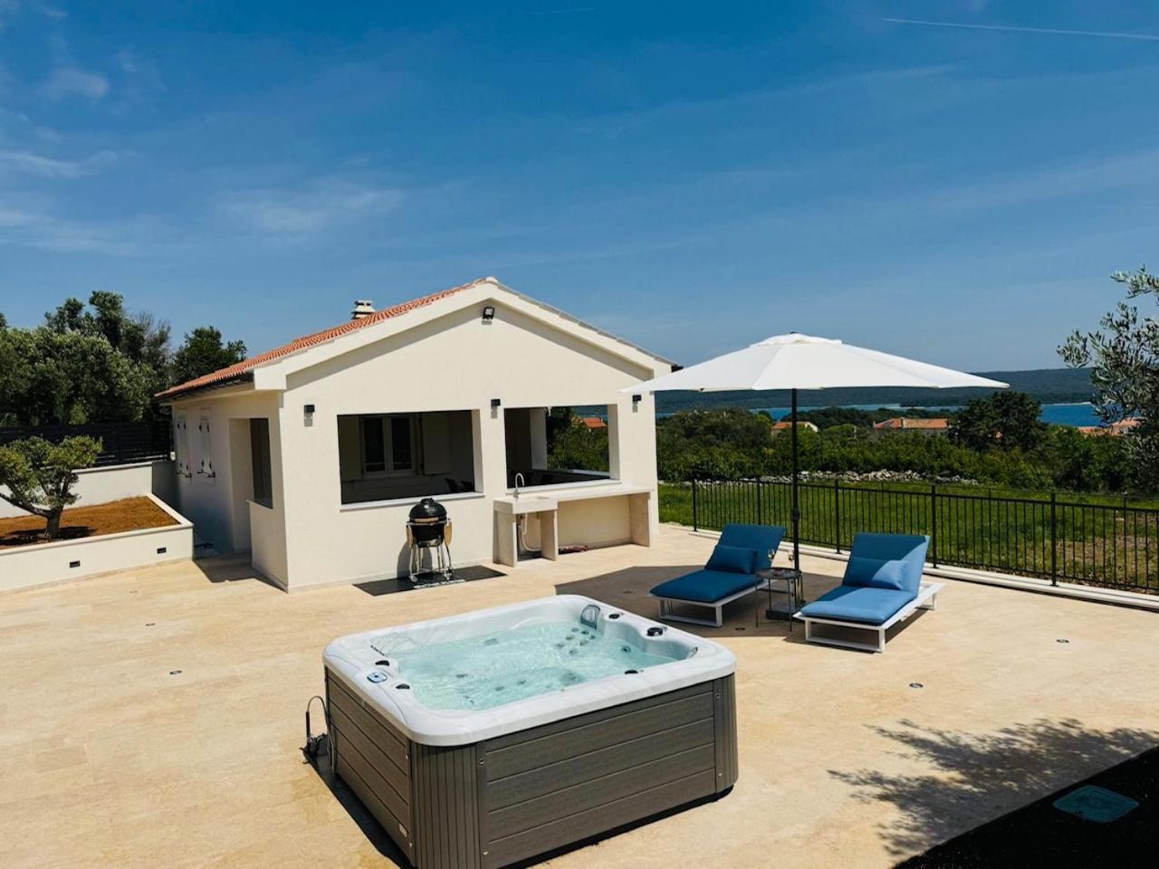 Guest House Lena, Nerezine, Mali Losinj Luaran gambar